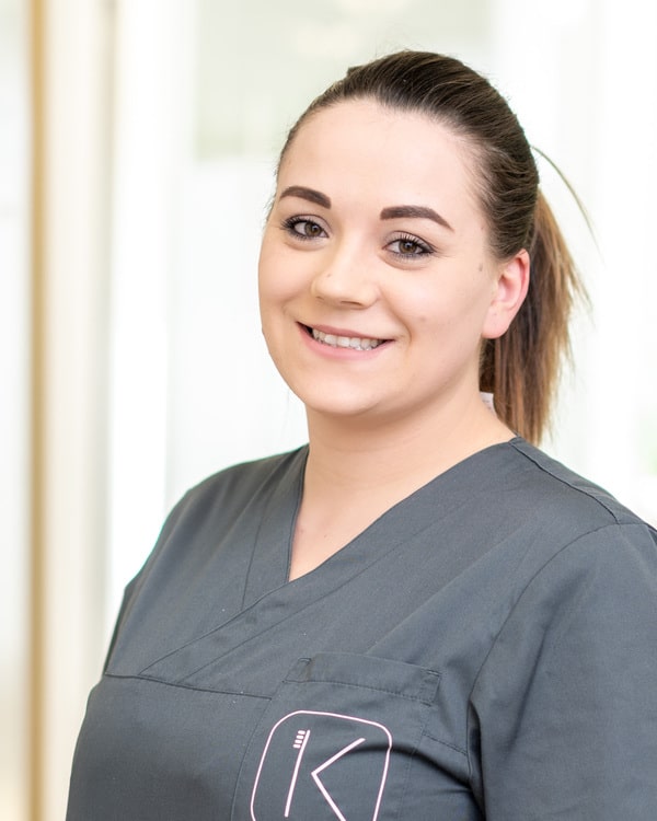 Andrea-min Zahnarzt Assistentin Graz - Eggenberg